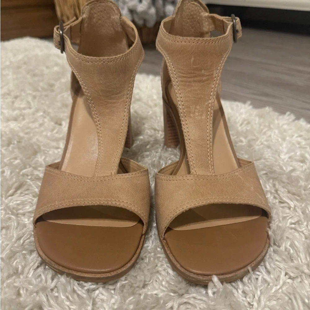 Lucky Brand Tan Women's Heels - Picture 8 of 13
